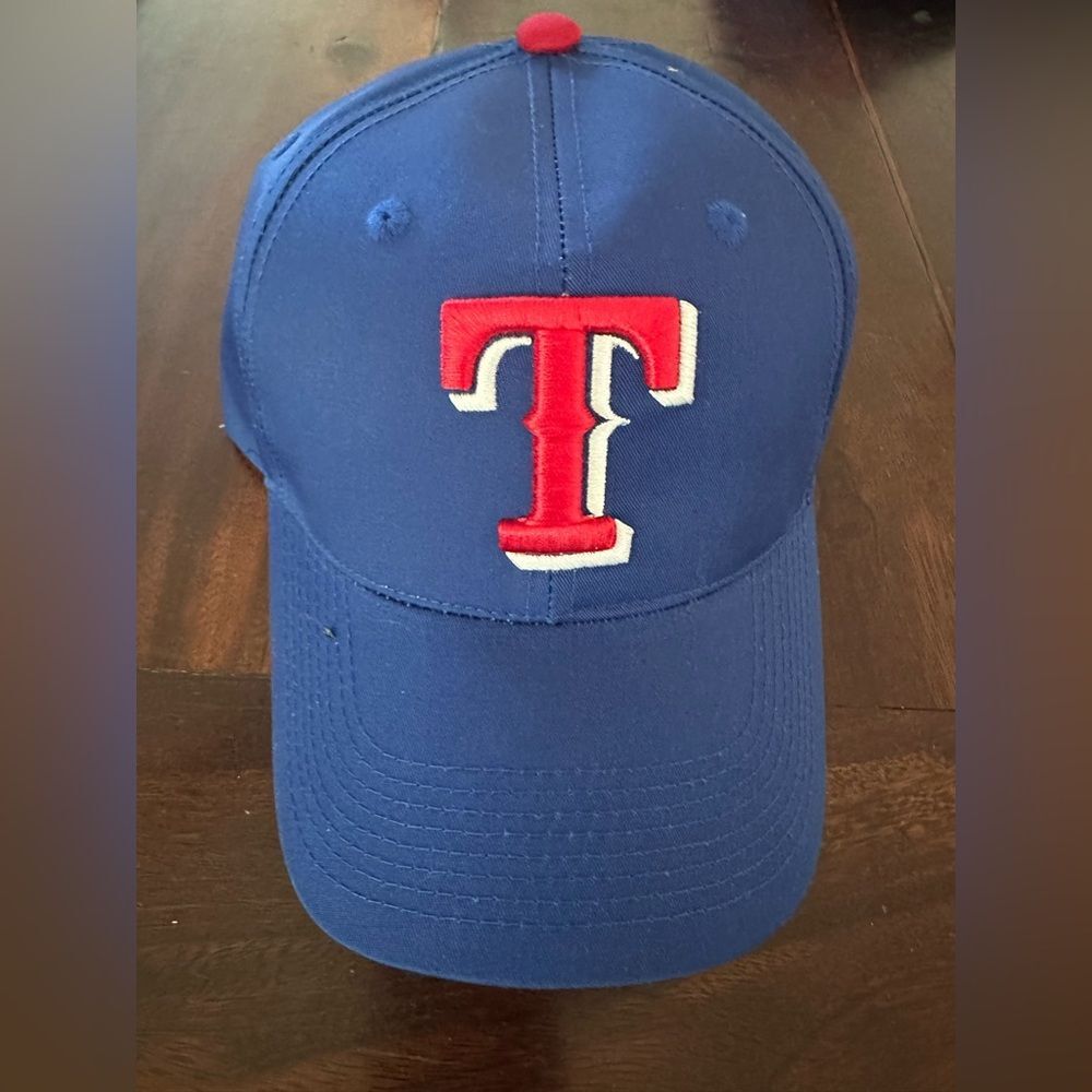 MLB Texas Rangers Baseball Hat NWOT